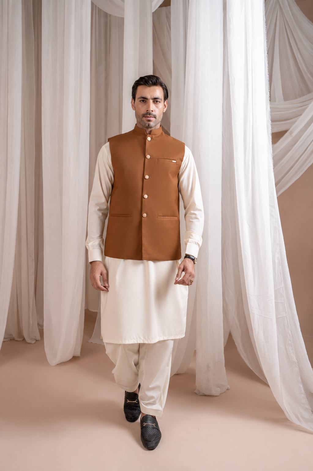 Camel Suiting Waistcoat - Straight Cut Buttoned - Men
