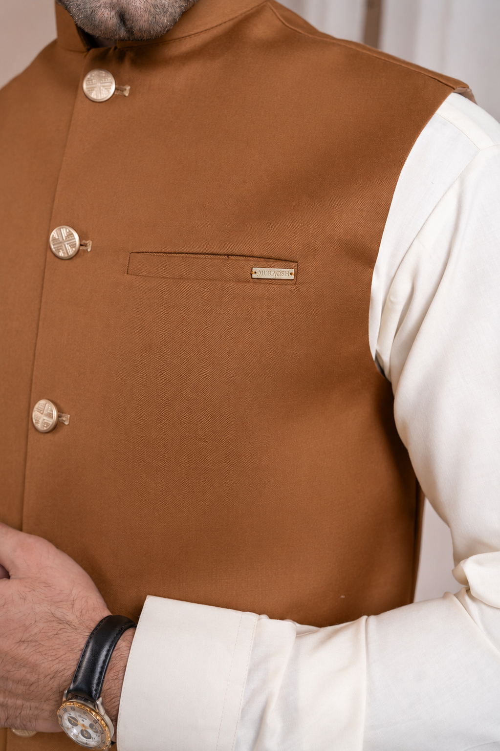 Camel Suiting Waistcoat - Straight Cut Buttoned - Men