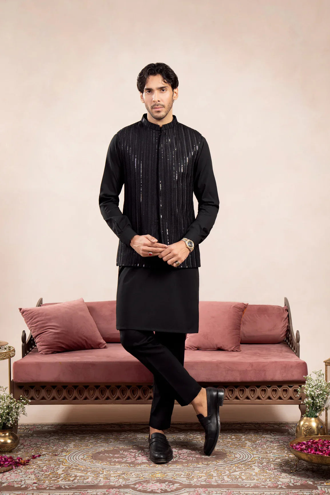Black Falling Arrow Sequin Embroidered Waistcoat - Men - Muraqsh -- Wedding Wear