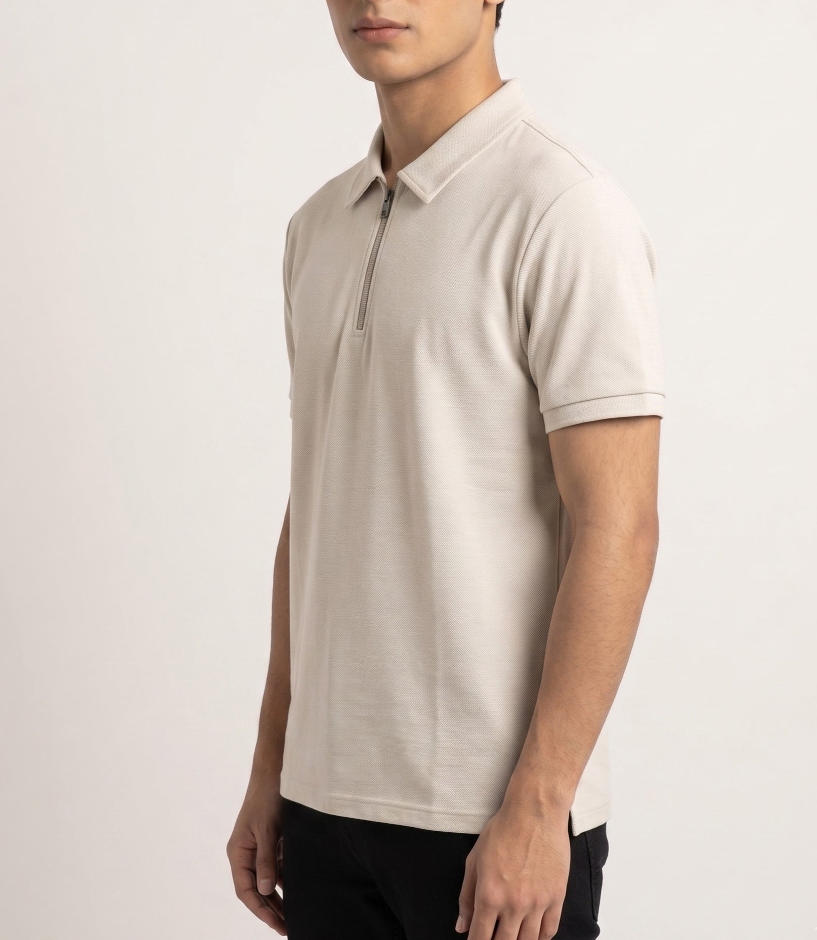Off White Basic Zipper Polo - Smart Fit- Men - Men