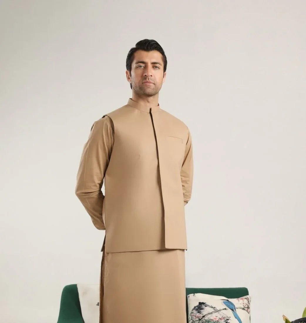 Camel Soft Cotton Waistcoat - Men - Muraqsh -- Menswear
