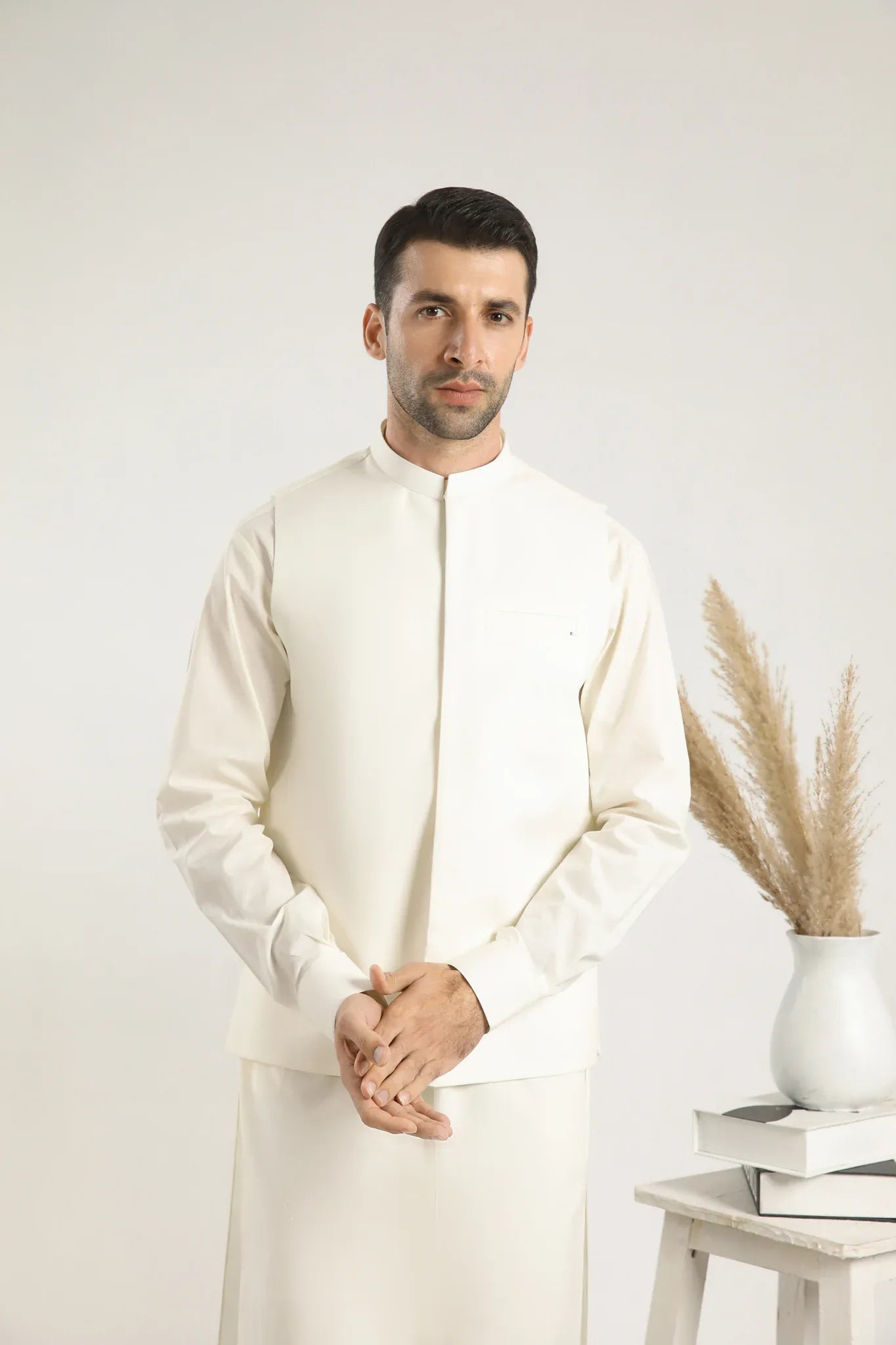 Bosky White Soft Cotton Waistcoat - Men - Muraqsh -- Menswear
