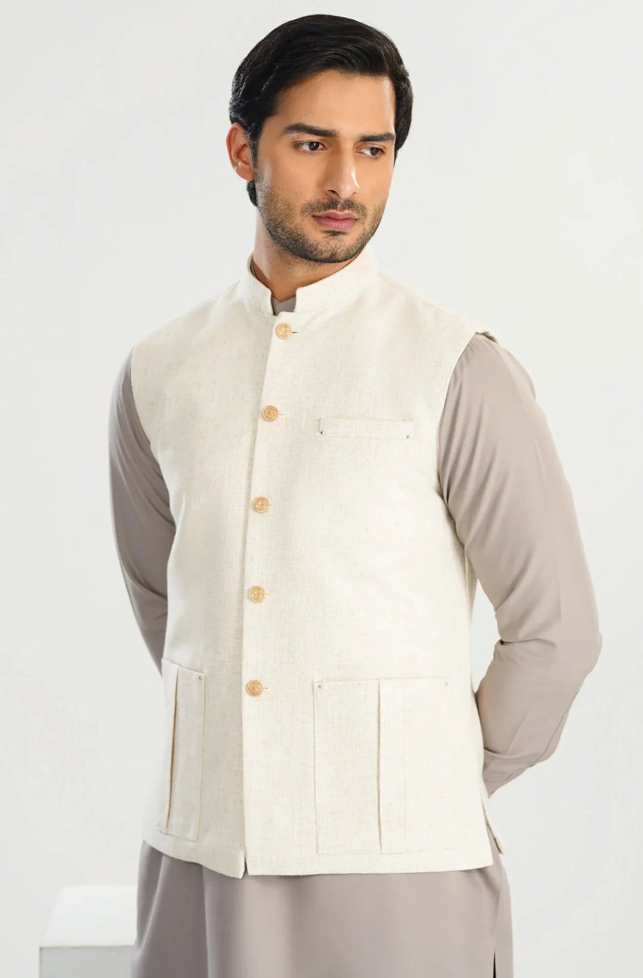Off White Handloomed Khaddar Waistcoat - Straigth Cut - Men - Muraqsh -- Menswear
