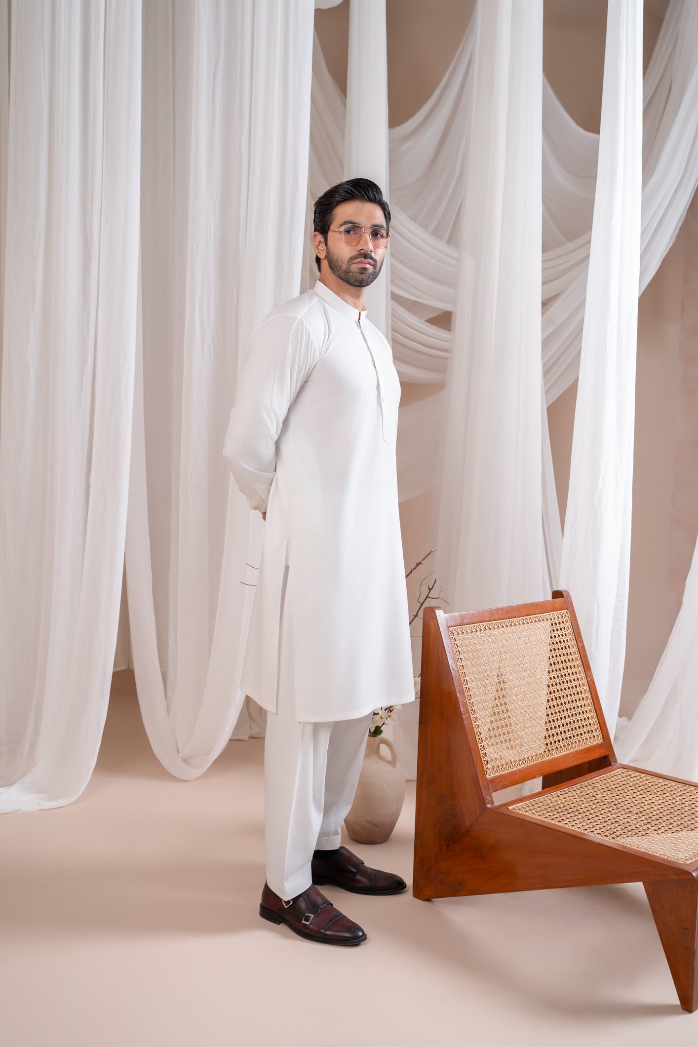 Off White Kurta Trouser/Shalwar - Men