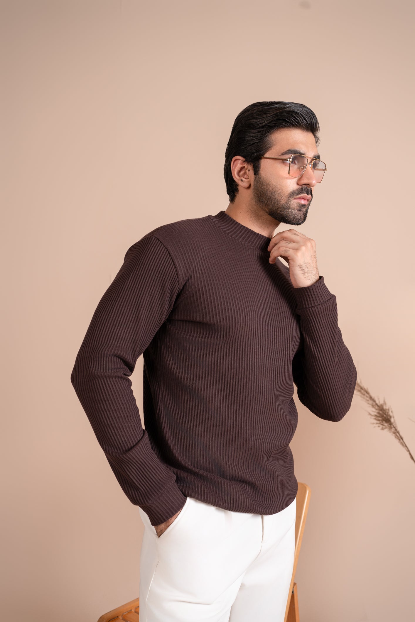 Ribbed Brown Mock Neck - Men