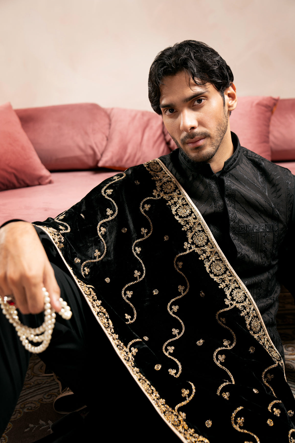 Black Embroidered Velvet Shawl - Men