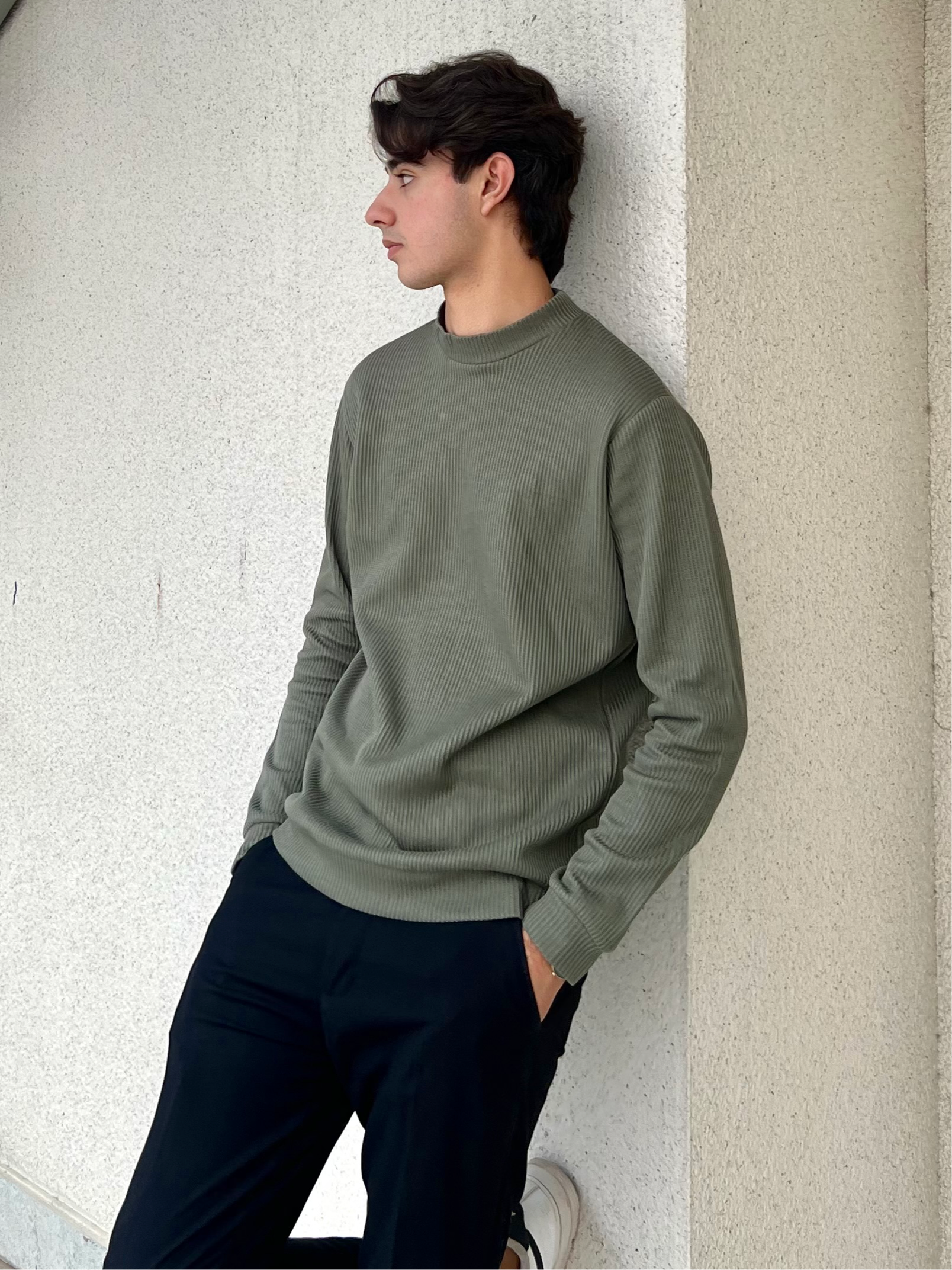 Olive Drop Needle Mock Neck - Men